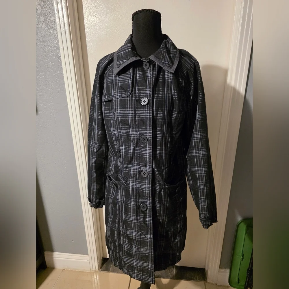 Merona Plaid Size M Jacket - Picture 1 of 4